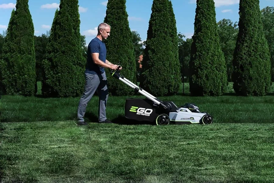 self propelled mower
